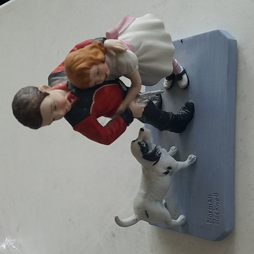 1982 Norman Rockwell figurine
